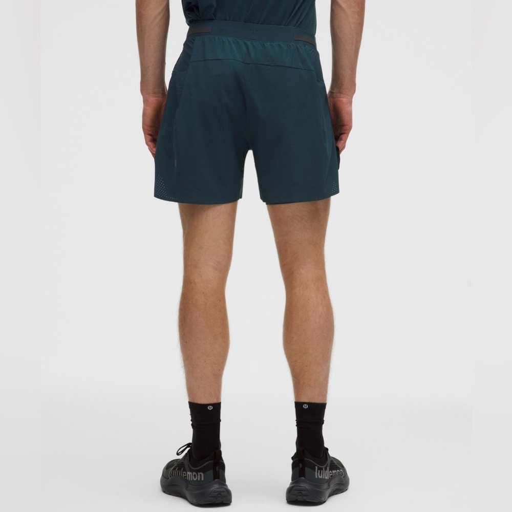 lululemon athletica Men's Athletic Shorts in Dark Teal